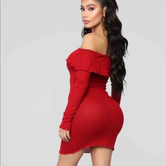 FASHIONOVA PERFECT CHRISTMAS DRESS - Picture 3 of 4